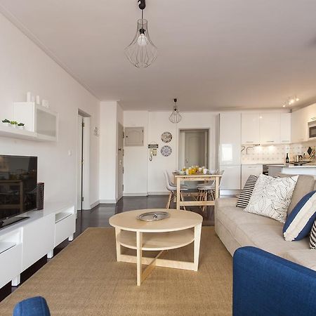 Joivy Superb 1-Bed Apt With Workspace And Terrace, Close To Avenida Da Liberdade Lisbon Exterior photo