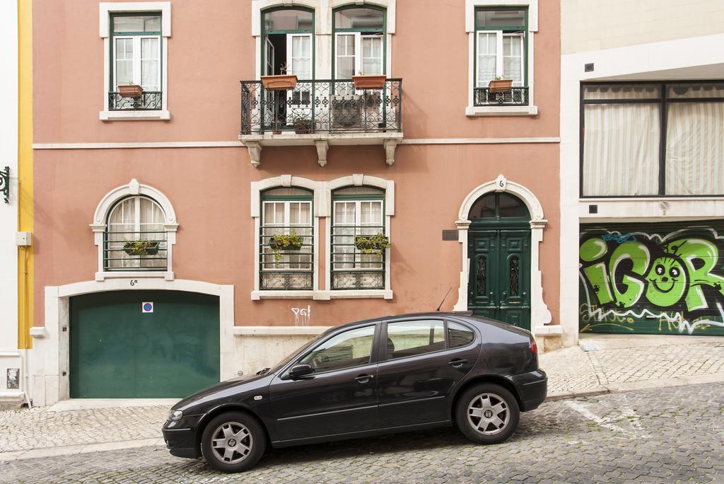 Joivy Superb 1-Bed Apt With Workspace And Terrace, Close To Avenida Da Liberdade Lisbon Exterior photo